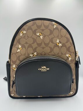 COACH Court Signature Canvas Backpack with Bee Print 🐝 It’s the bee’s knees!
